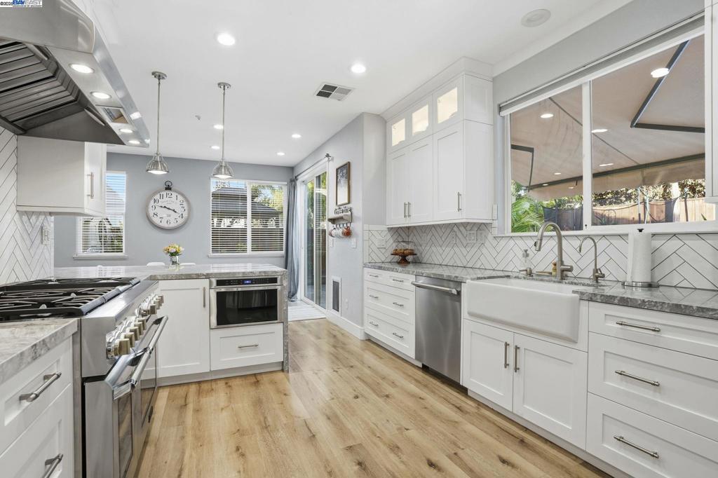 MARALISA ESTATES - Residential