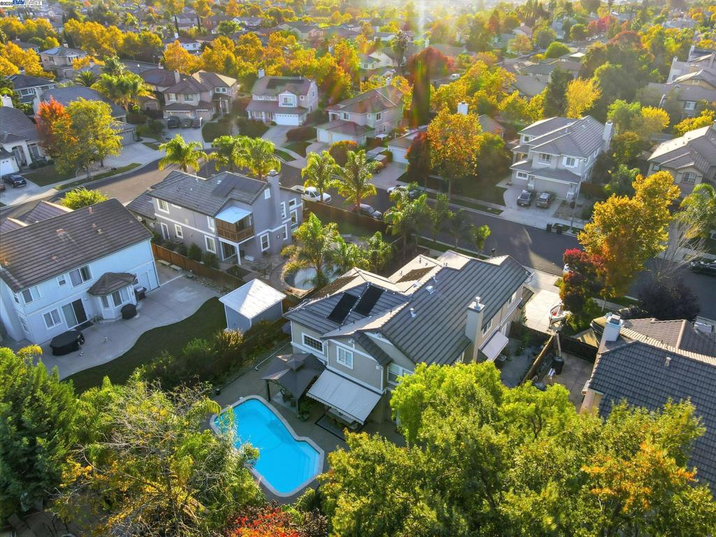 MARALISA ESTATES - Residential