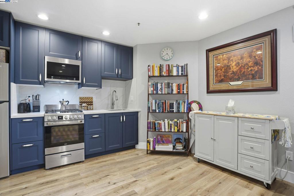 MARALISA ESTATES - Residential