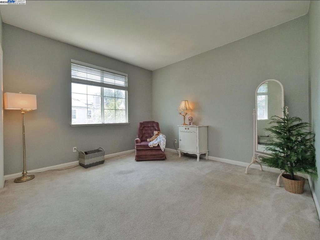 CENTRAL TRACY - Residential