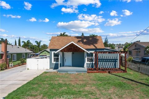 Photo of 3875 Everest Avenue, Riverside, CA 92503 (MLS # PW25218137) Photo of 3875 Everest Avenue, Riverside, CA 92503 (MLS # PW25218137)
