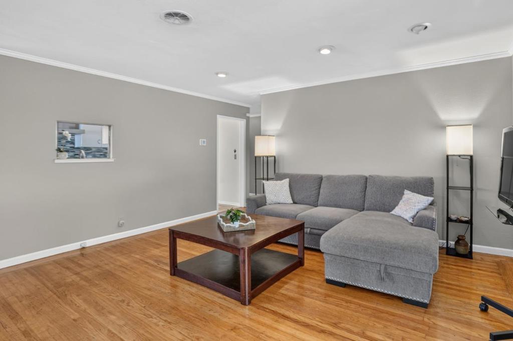 1412 Lassen Street