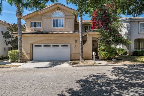 Photo of 17333 San Jose Street, Granada Hills, CA 91344 (MLS # SR26050635)