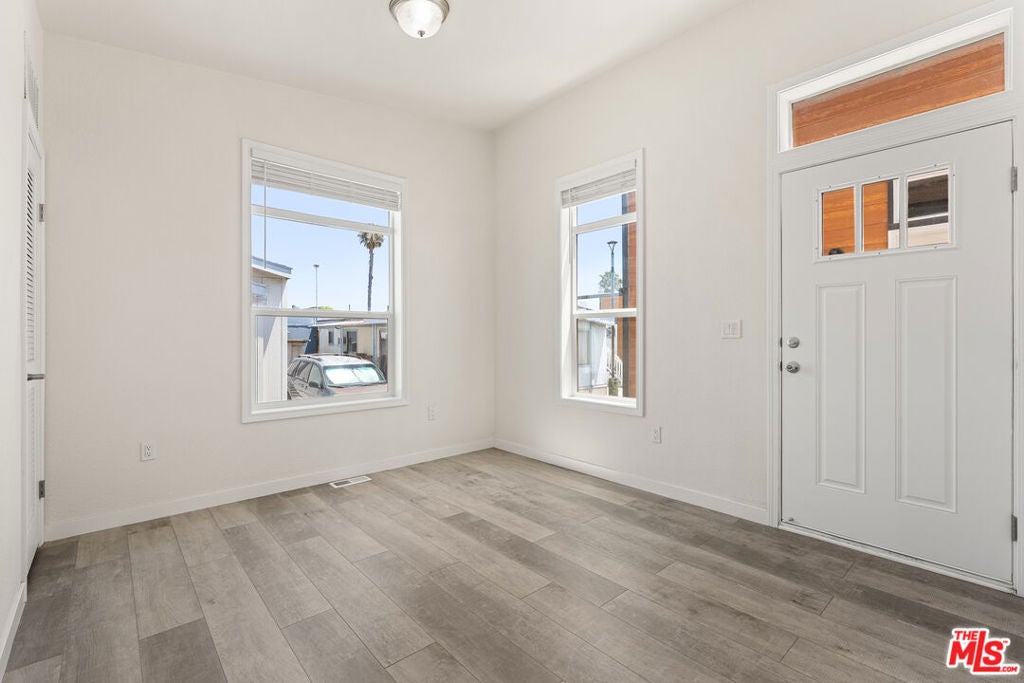 8250 Lankershim Boulevard 137