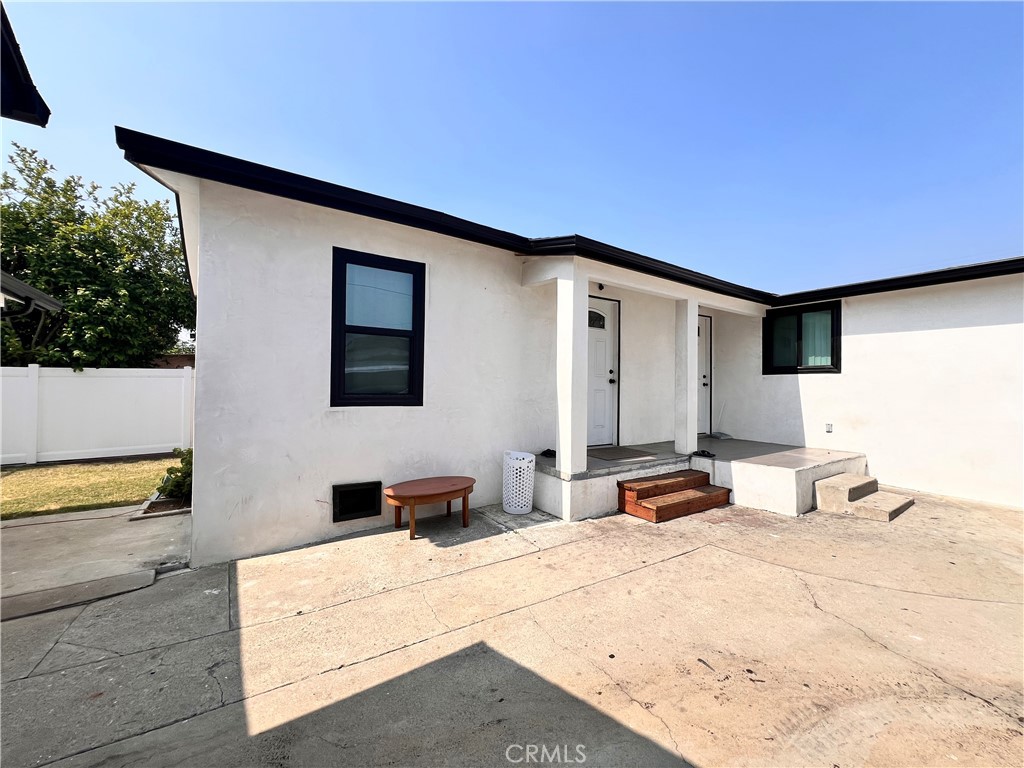 326 S Mcbride Avenue