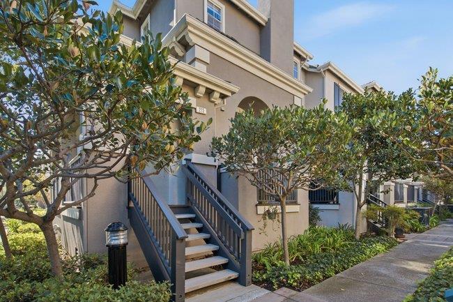 213 Moresby Lane