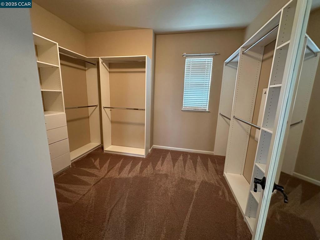 DEER RIDGE - Residential