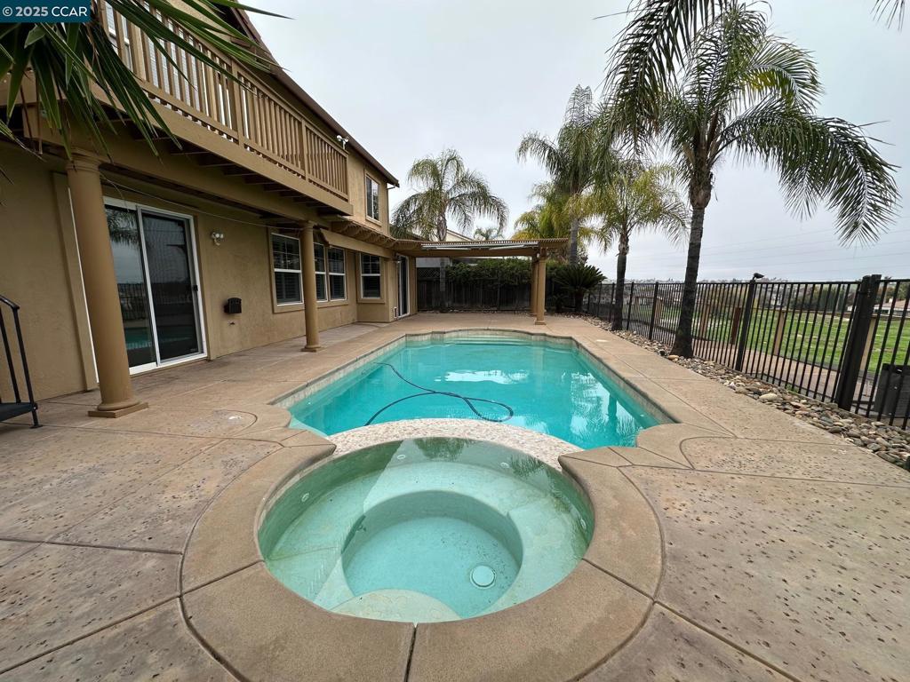 DEER RIDGE - Residential