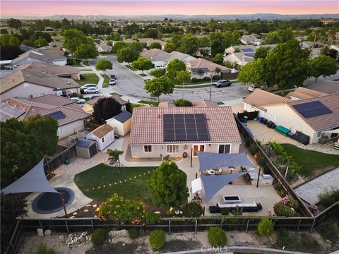 Tiny photo for 2641 Vineyard Circle, Paso Robles, CA 93446 (MLS # NS26114237)