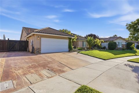 Tiny photo for 2641 Vineyard Circle, Paso Robles, CA 93446 (MLS # NS26114237)