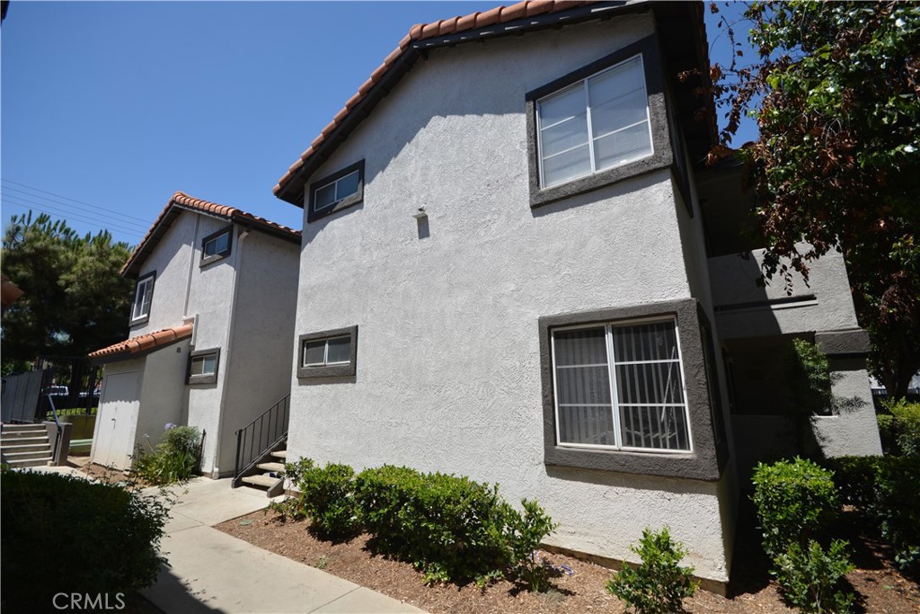 16377 Lakeshore Drive 4D