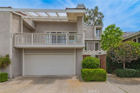 Photo of 4 Rustling Wind, Irvine, CA 92612 (MLS # OC26085714)