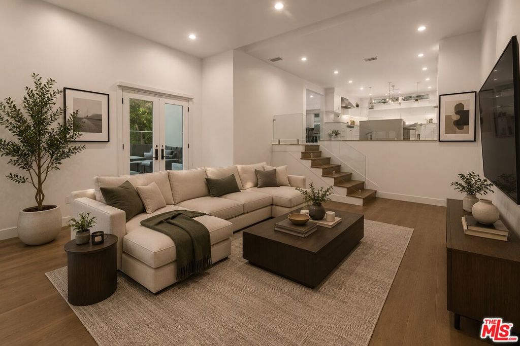 6467 Deep Dell Place