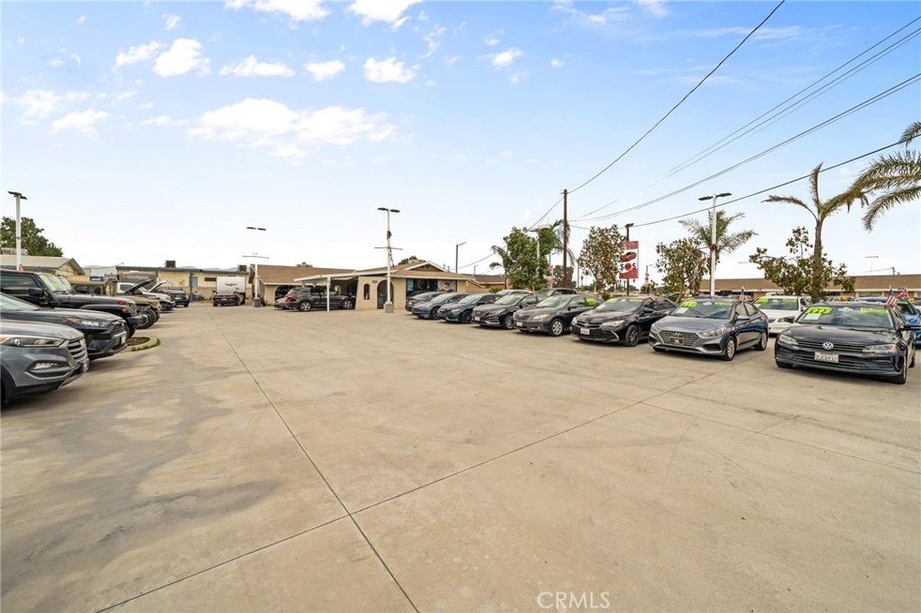 838 W Valley Boulevard