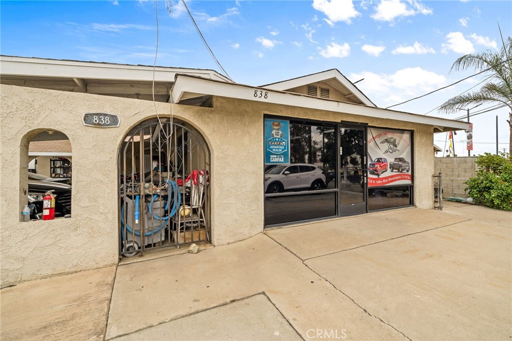838 W Valley Boulevard