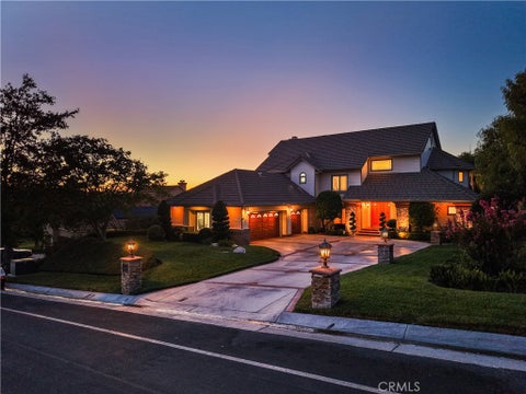 Photo of 15505 Live Oak Springs Canyon RD, Canyon Country, CA 91387 (MLS # SR26201032)