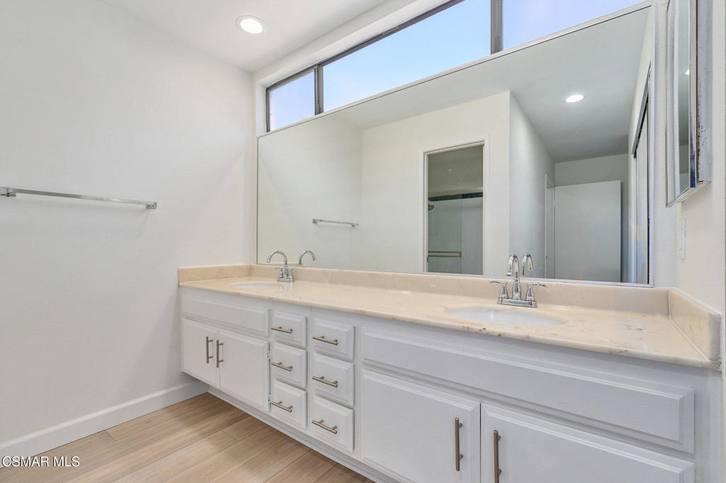 Northwood Townhomes I-516 - 1005282 - Residential