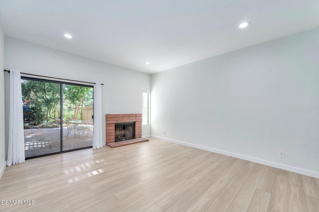 Northwood Townhomes I-516 - 1005282 - Residential