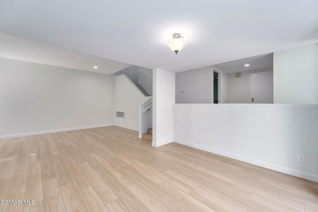 Northwood Townhomes I-516 - 1005282 - Residential