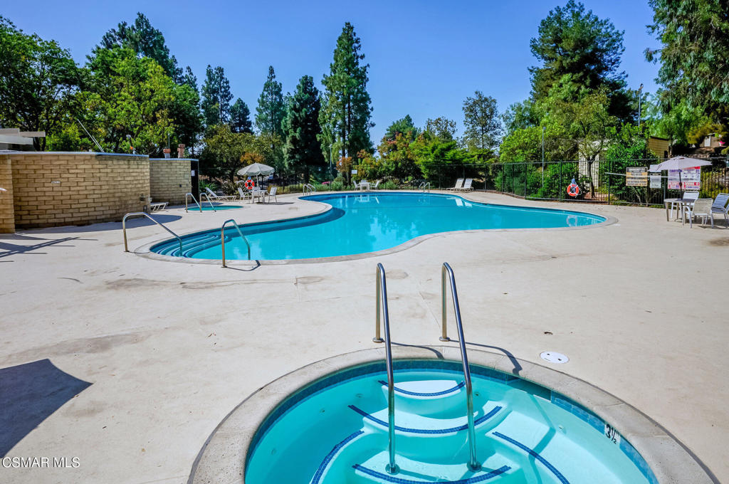 Northwood Townhomes I-516 - 1005282 - Residential