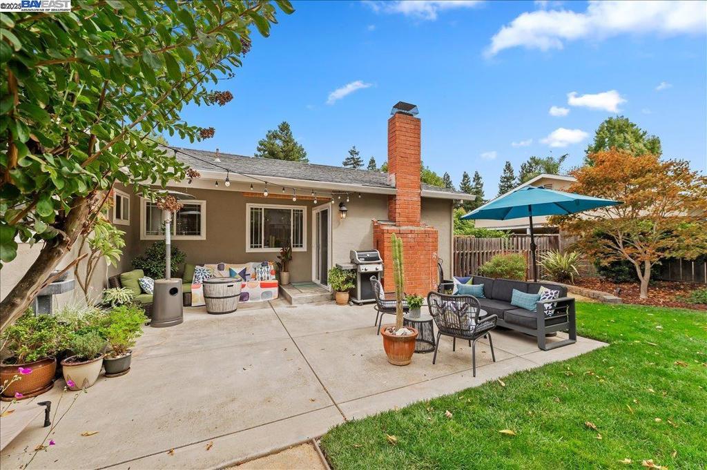 WILLOW WEST - Residential