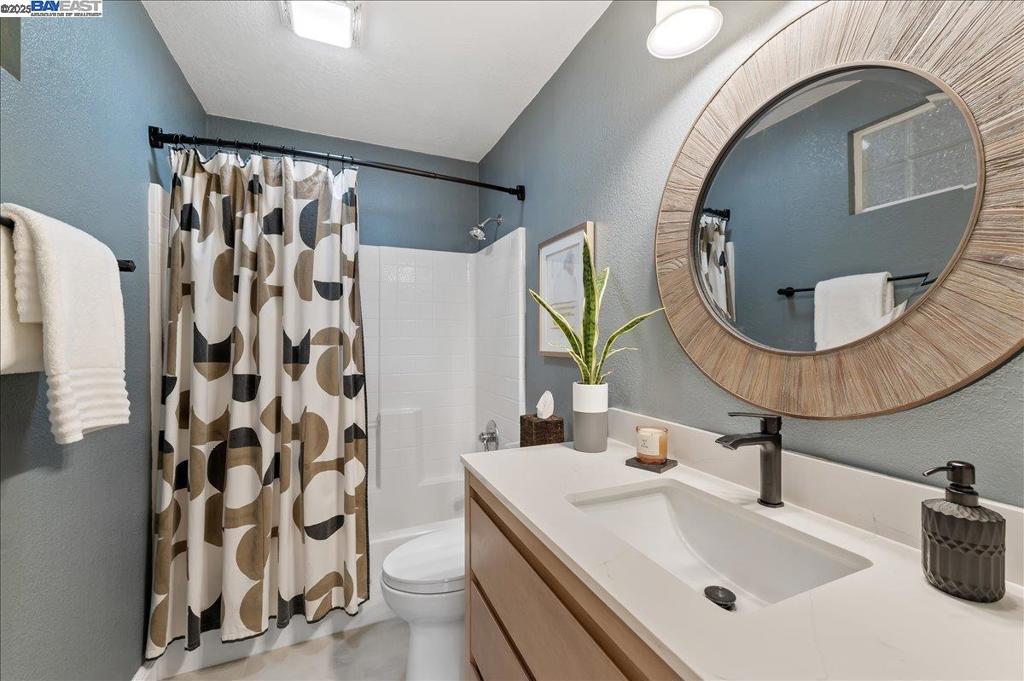 WILLOW WEST - Residential