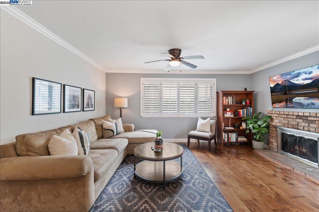 WILLOW WEST - Residential