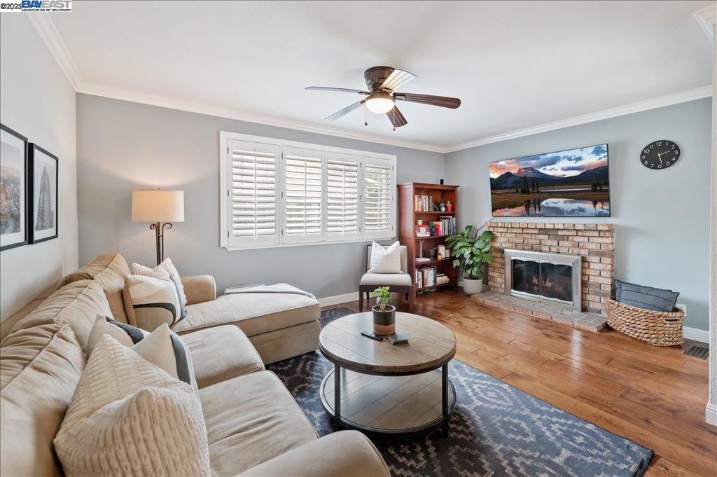 WILLOW WEST - Residential