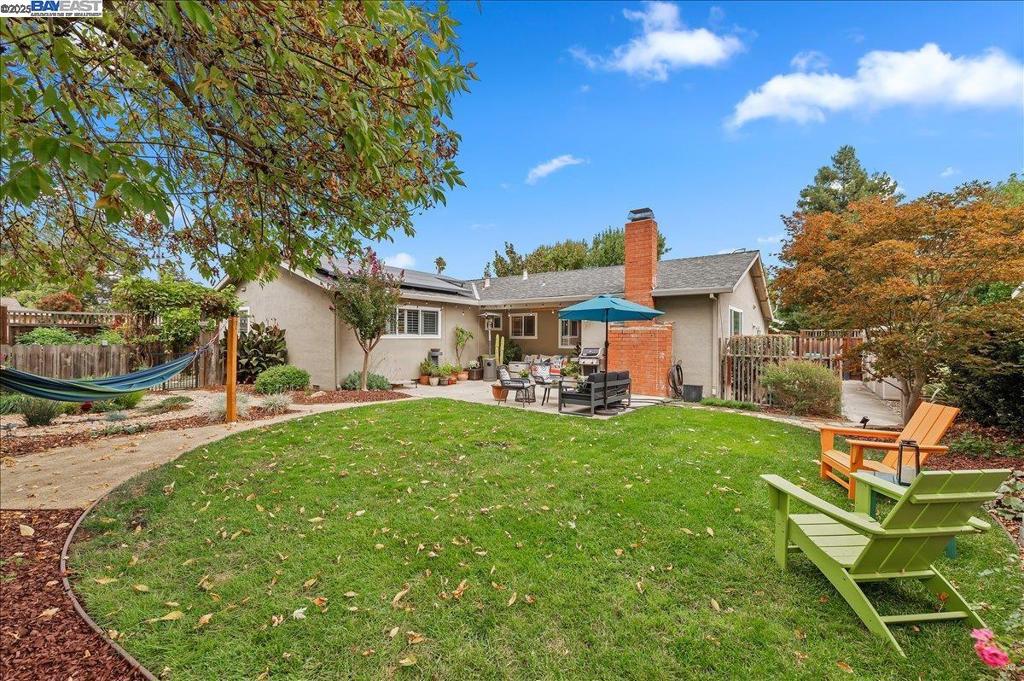 WILLOW WEST - Residential