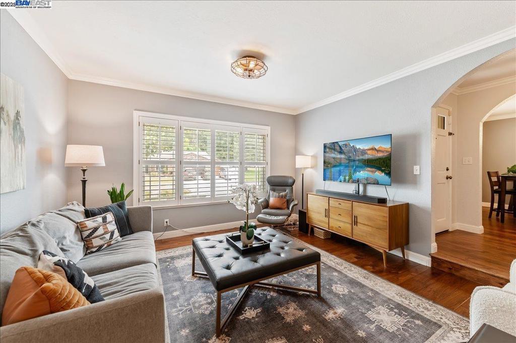WILLOW WEST - Residential