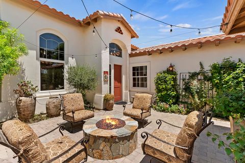 Photo of 78920 Cabrillo Way Way, La Quinta, CA 92253 (MLS # 219112242DA)