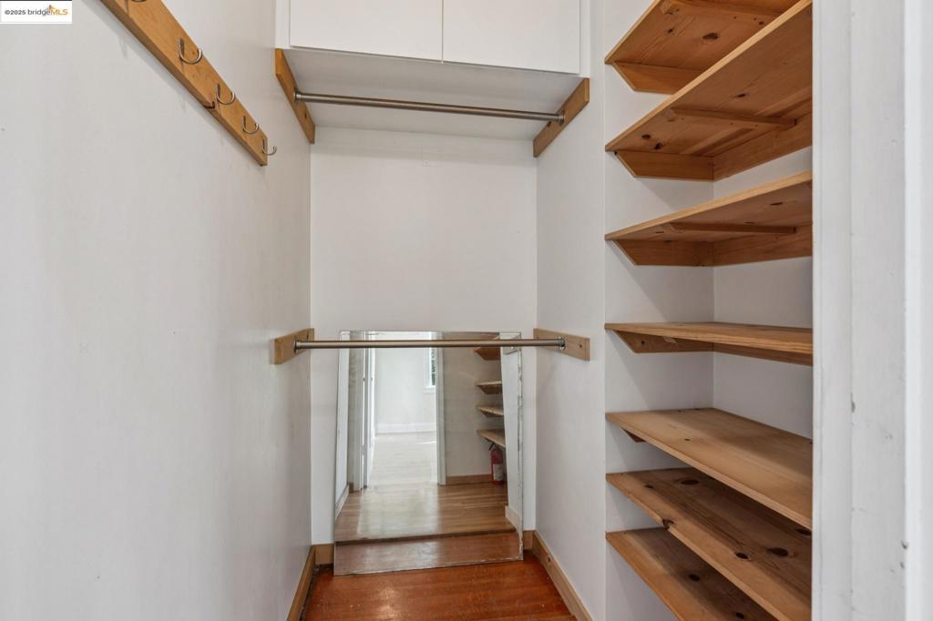 WEST OAK - Residential