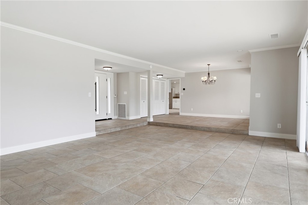 5623 Sycamore
