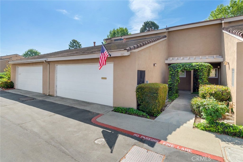 1182 Mountain Gate Rd