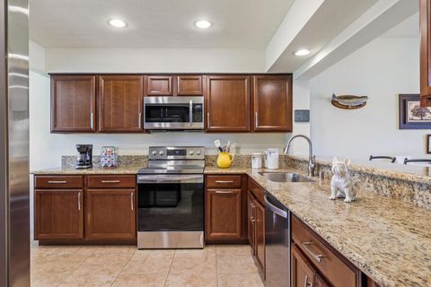 Photo of 512 Desert Falls Drive N, Palm Desert, CA 92211 (MLS # 219142549DA)