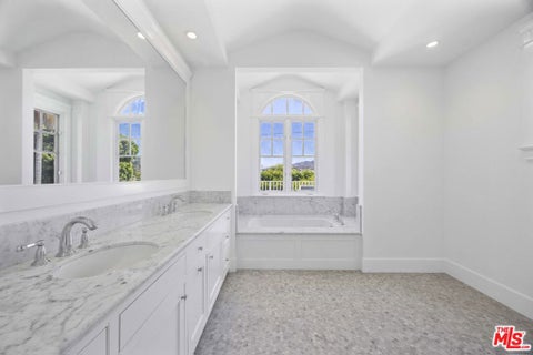 Tiny photo for 769 ALMAR Avenue, Pacific Palisades, CA 90272 (MLS # 26858949)