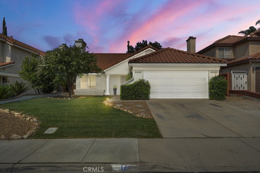 Welcome to this beautifully remodeled three-bedroom, two-bath home, where modern elegance meets cozy comfort. As you step inside, you’ll be greeted by an open floor plan with vaulted ceilings that create a spacious and airy feel. The brand-new kitchen features stunning quartz countertops, new appliances, and stylish finishes. Outside, the lush green lawn and shaded tree offer great curb appeal. With a generous backyard perfect for entertaining and a huge walk-in closet in the primary suite, this home is truly turn-key and ready for you to move in and enjoy!