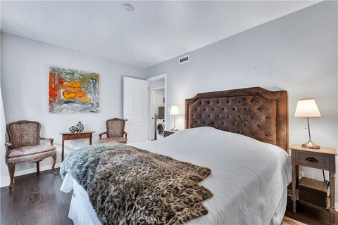 Tiny photo for 114 S Prospect Ave #6, Redondo Beach, CA 90277 (MLS # SB25227794)