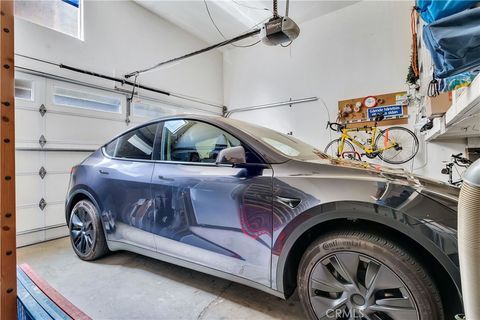 Tiny photo for 114 S Prospect Ave #6, Redondo Beach, CA 90277 (MLS # SB25227794)