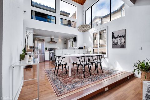 Tiny photo for 114 S Prospect Ave #6, Redondo Beach, CA 90277 (MLS # SB25227794)