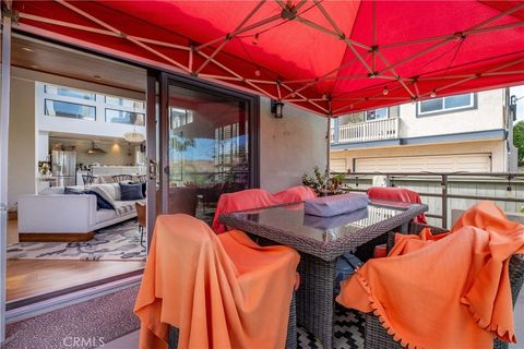 Tiny photo for 114 S Prospect Ave #6, Redondo Beach, CA 90277 (MLS # SB25227794)