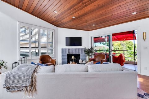 Tiny photo for 114 S Prospect Ave #6, Redondo Beach, CA 90277 (MLS # SB25227794)