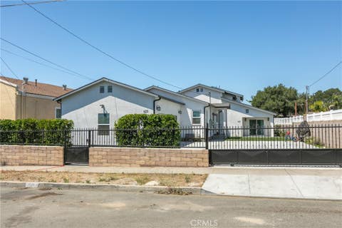 Tiny photo for 420 N 12th ST, Santa Paula, CA 93060 (MLS # SR26131419)
