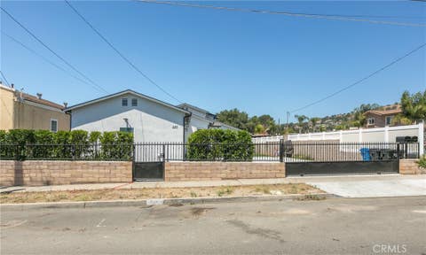 Tiny photo for 420 N 12th ST, Santa Paula, CA 93060 (MLS # SR26131419)