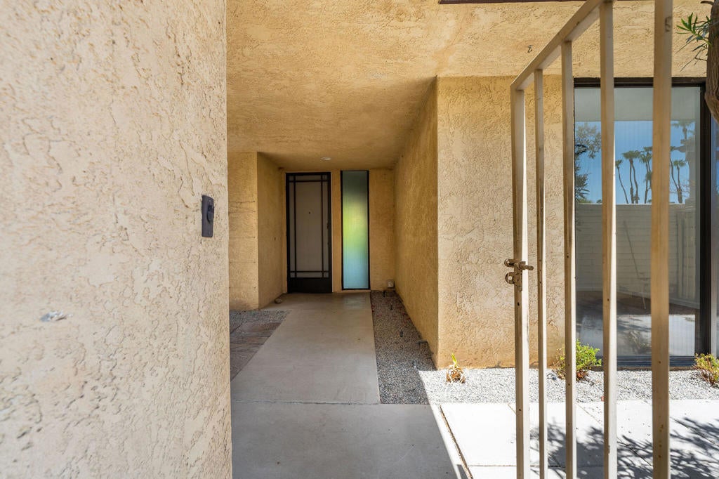 45753 Verba Santa Drive