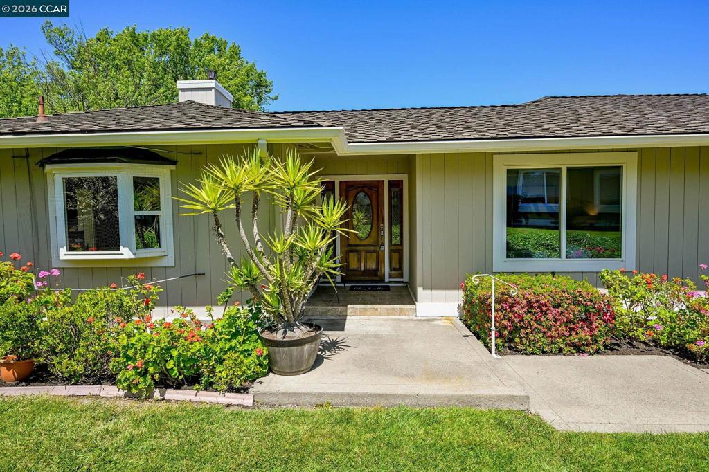 1937 W Rancho Verde Circle