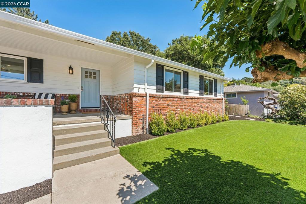 414 Castello Rd