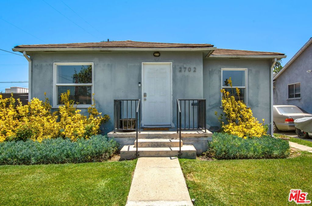 2702 Thurman Avenue, Los Angeles CA 90016