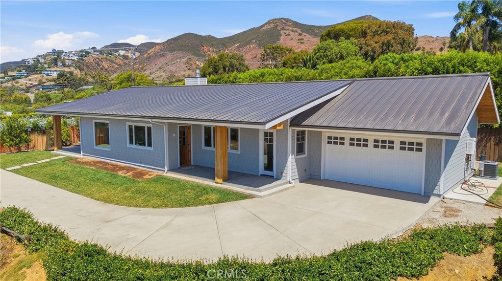 5660 Busch Drive