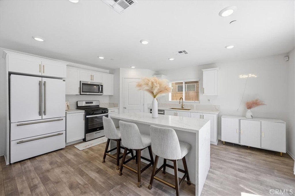 8252 Peachwillow Court